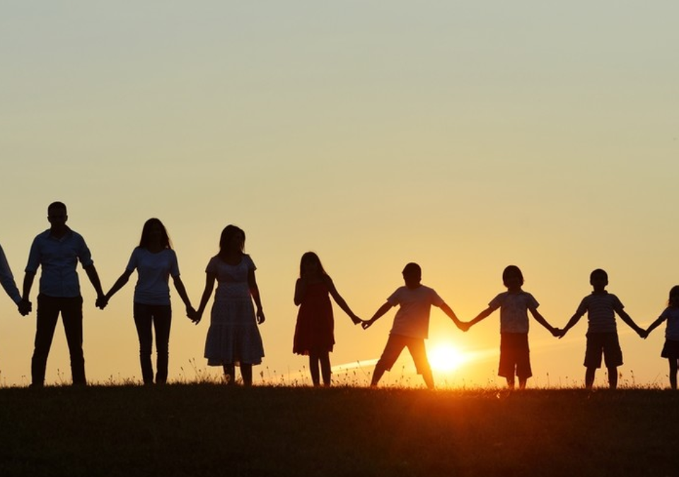 Family-Constellations-960x675